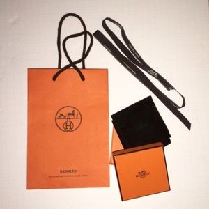 Hermès: Gift Set Packaging